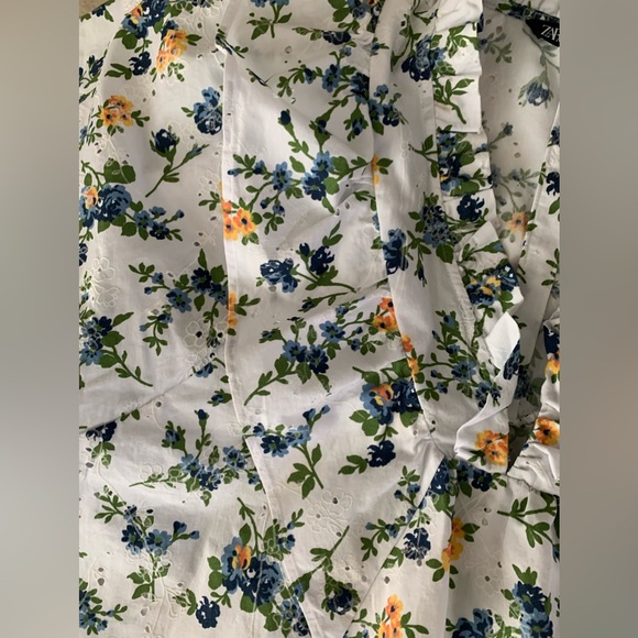 Zara Floral Eyelet Ruffle Top XS - Picture 7 of 9